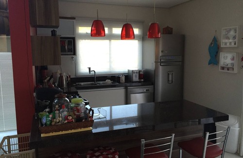 Garopaba House | Inviting House with Pool and Spa - Guest Rated 9.6/10