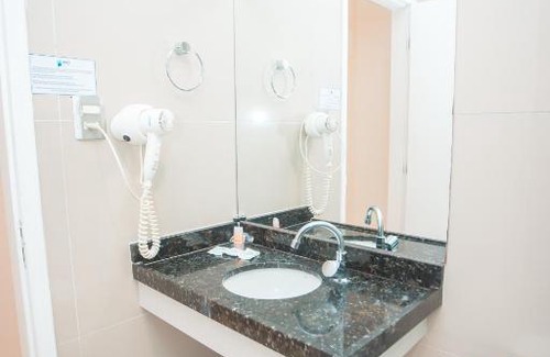 Carpina Hotel | Budget-Friendly Uno Hotel with Pool & Family Amenities