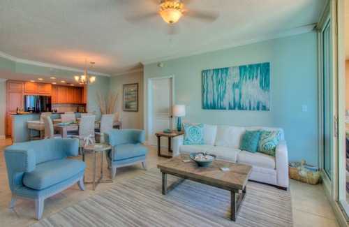 Pensacola Beach Condo | Stunning Gulf Front Views on the 18th Floor - Guest Rated 10/10