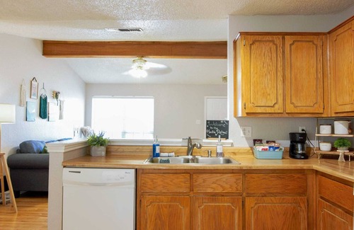 Killeen House | Relax in Our Family-Friendly Retreat Near Fort Cavazos