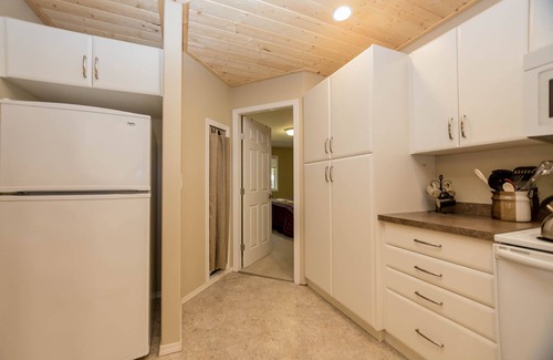 Okanagan-Similkameen House | Reconnect with Nature at The Manning Park Hideaway