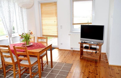 Dolni Lanov Apartment | Pet-Friendly Retreat: Ferienwohnung Stefan in Riesengebirge