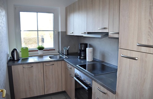 Wenkendorf Apartment | Pet-Friendly Retreat with Ocean Views in Unsere Wenke, DE
