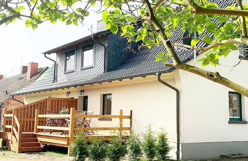 Muritz Apartment | Escape to Unsersommerhaus by the Thousand Lakes