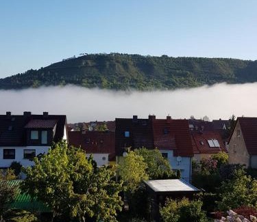 Wenigenjena Apartment | Experience Comfort at Unter dem Fuchsturm Hotel