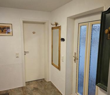 Wenigenjena Apartment | Experience Comfort at Unter dem Fuchsturm Hotel
