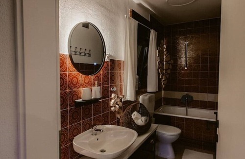 Tisina Apartment | Family-Friendly Stay at Unter dem Hügel Near Nature Trails