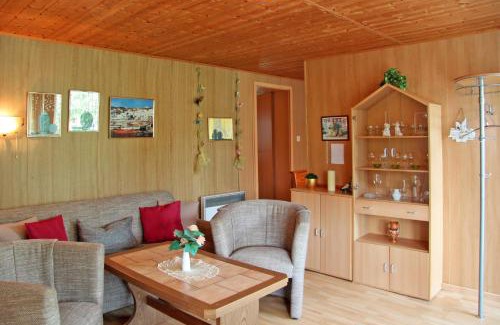 Zarrendorf Apartment | Pet-Friendly Stays in Zarrendorf: Perfect for Families