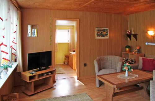 Zarrendorf Apartment | Pet-Friendly Stays in Zarrendorf: Perfect for Families