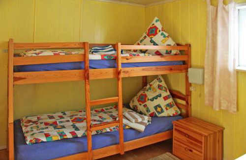 Zarrendorf Apartment | Pet-Friendly Stays in Zarrendorf: Perfect for Families