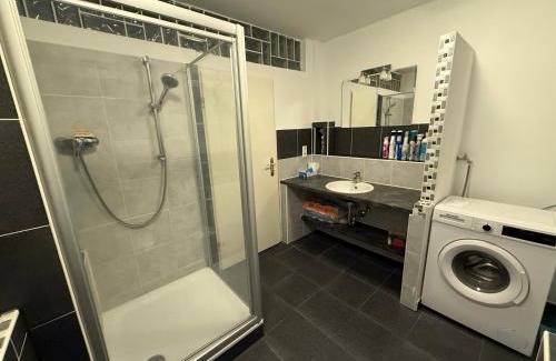 Rheine Apartment | Unterkunft 8P Küche Bad