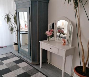 Lohrsdorf Apartment | Exceptional Stay at Unterkunft am Rotweinwanderweg
