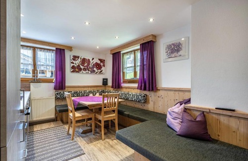 Rohrberg Apartment | Family-Friendly Unterlehenhof A with Pet Amenities