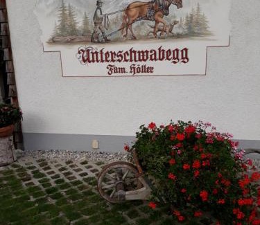 Werfen Apartment | Exceptional Unterschwabegghof: Pet Friendly & Family Ready
