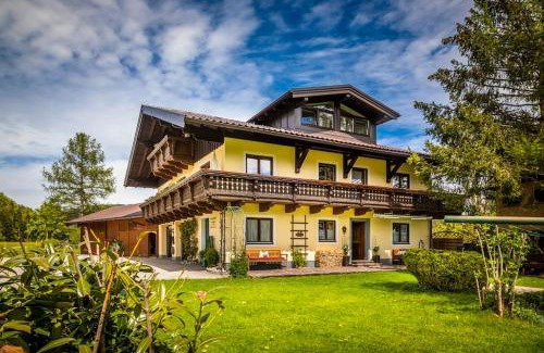Faistenau Apartment | Discover Unterwöhrlehen: Oceanfront Retreat for Families