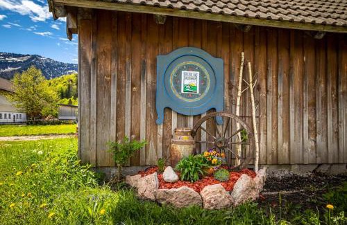 Faistenau Apartment | Discover Unterwöhrlehen: Oceanfront Retreat for Families