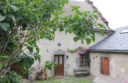 Jassat House | Unique Auvergne Home at the Foot of Sancy Massif