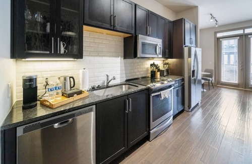 Richardson Apartment | Relax at Cityline I Premium 1BR: Pool, Spa & Pet-Friendly