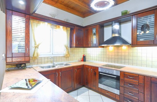 Petaleia Villa | Relax in Villa Chrisdina with Private Pool & Scenic Views
