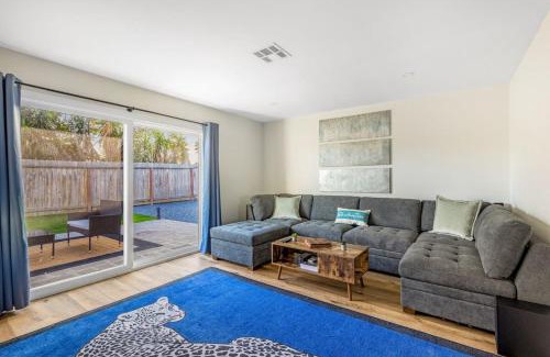 Oceanside House | Discover Oceanside's Hidden Gem - Pet and Child Friendly