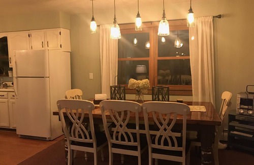 Whitehall House | Experience Serenity at Hills Pond: Guest Rated 10/10