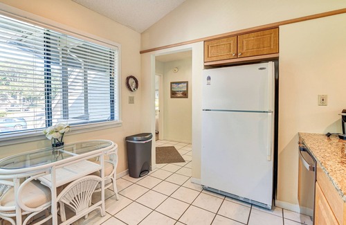 Arcadian Shores Condo | Unwind Poolside & Walk to Ocean! Myrtle Beach Unit