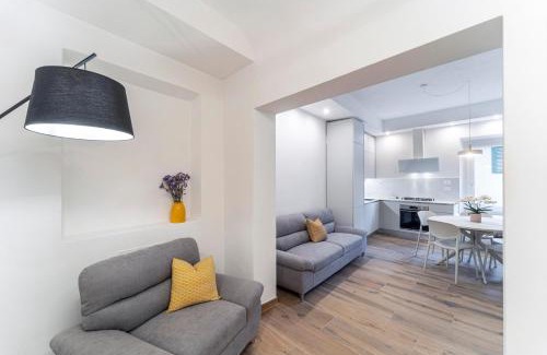 Santa Maria Novella Apartment | UNYCA - Your Home in Florence