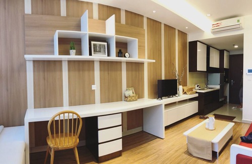 Bach Dang Riverside Apartment | Stylish Up and Down Apartment at Rivergate Centrel