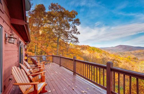 Frank House | Experience Tranquility Up Here In the Mountains with Family