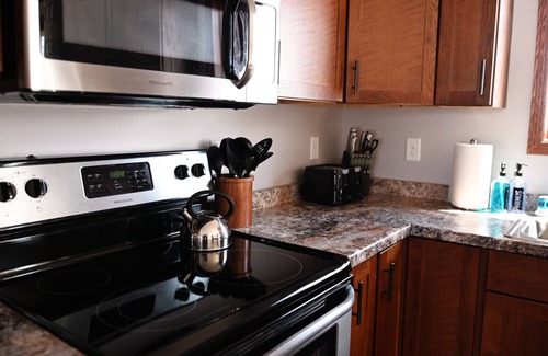 Audubon House | Modern Lake House with Ocean Views & Pet-Friendly Amenities