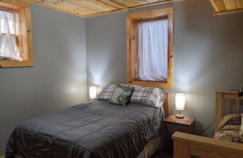 Crosslake House | Family Getaway: Cozy Evenings & Lakeside Adventures Await!
