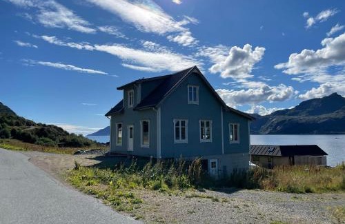 Vestvagøy Apartment | Upscale Apartment in Picturesque Child-Friendly Location