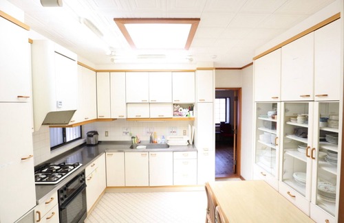 Katase House | Spacious Japanese Mansion Near Enoshima Station with Ocean View