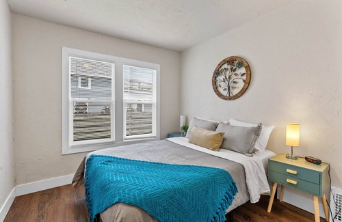 Manitowoc Apartment | Inviting Lower Apt Near Maritime Museum in Manitowoc