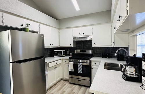 Austin House | Discover Comfort in East Central Austin Near Downtown