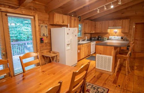 Fleetwood House | Updated Cabin with 2 primary suites, hot tub, spacious covered porch