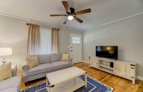 Rosewood House | Inviting Updated Columbian Cottage: Pet-Friendly Retreat