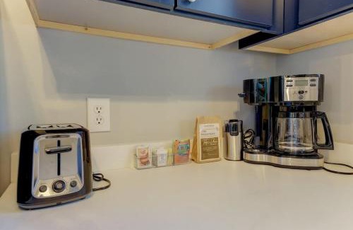 Rosewood House | Inviting Updated Columbian Cottage: Pet-Friendly Retreat