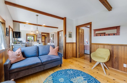 Old Town House | Dog-Friendly Cottage with Bay Views & EV Charger Awaits