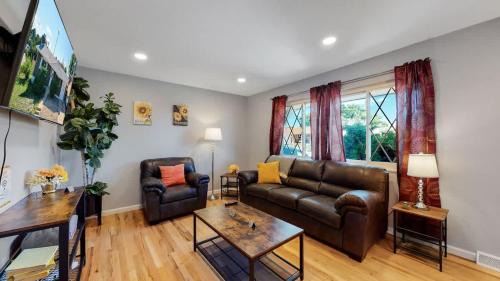 Dupont House | Updated Family Unit with Two King Beds