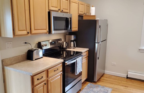 Forest Park House | Pet-Friendly Forest Park Bungalow with Ocean View & Breakfast