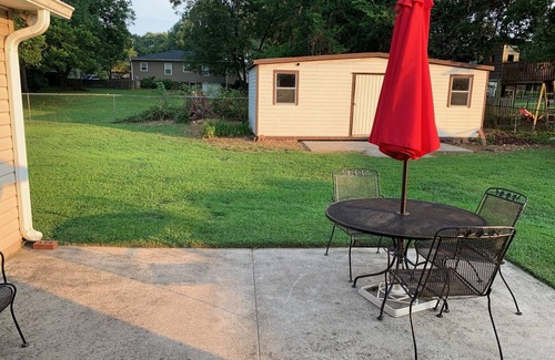 Mauldin House | Pet-Friendly Home with Fenced Yard, Just 15 Min to Downtown