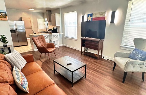 El Paso House | Modern Home with Kitchen, Pet-Friendly & Close to Ft. Bliss
