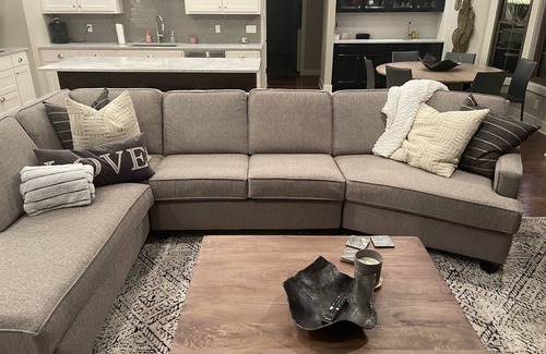 Mid America House | Exceptional Lakefront Home with Spa and Breathtaking Views