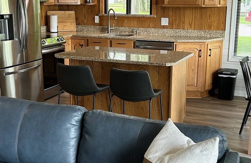 Gladwin House | Premier Lakefront House in Gladwin - Guest Rated 10/10
