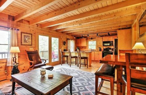 Conway House | Cozy Log Cabin Near Story Land & Dianas Baths, Pet-Friendly!