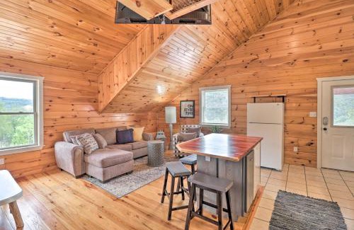 Mountain View Apartment | Inviting Mtn View Studio with Loft - Perfect for Families!