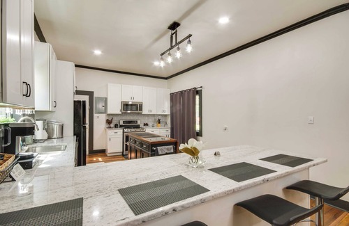 Greenwood Apartment | Guest Rated 9.4: Cozy Greenwood Cottage Apt Near Downtown