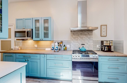 Monument Beach House | Inviting Ranch House with Deck & Yard, Steps from the Beach