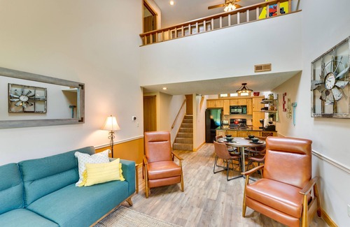 The Galena Territory House | Family-Friendly Galena Retreat with Pool & Golf Access!